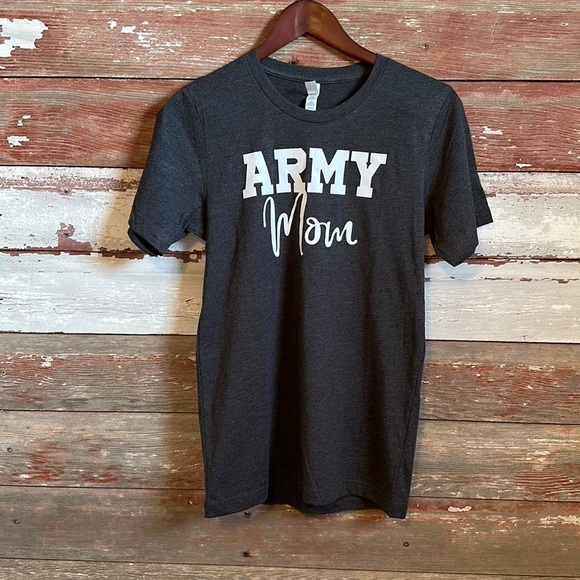 Army Mom Tee! Size small! NWOT! - Picture 3 of 7
